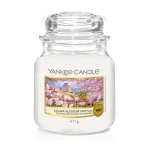 Świeca Yankee Candle Sakura Blossom Festival, średni słoik (411g)