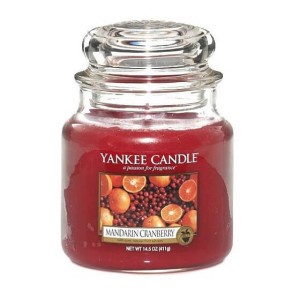 Świeca Yankee Candle Mandarin Cranberry, średni słoik (411g)