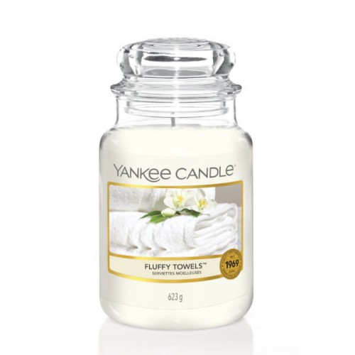 Świeca Yankee Candle Fluffy Towels duży słoik (623g)