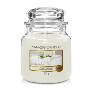 Świeca Yankee Candle Fluffy Towels, średni słoik (411g)