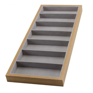 Szkatułka na drobiazgi 7 przegródek 3 x 19,1 x 46,6 cm (brązowa)