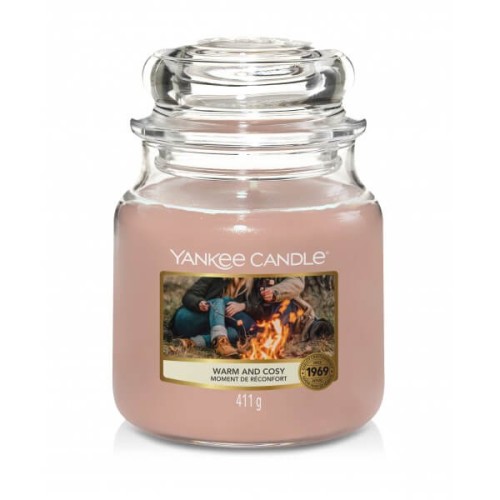Świeca Yankee Candle Warm &amp; Cosy, średni słoik (411g)